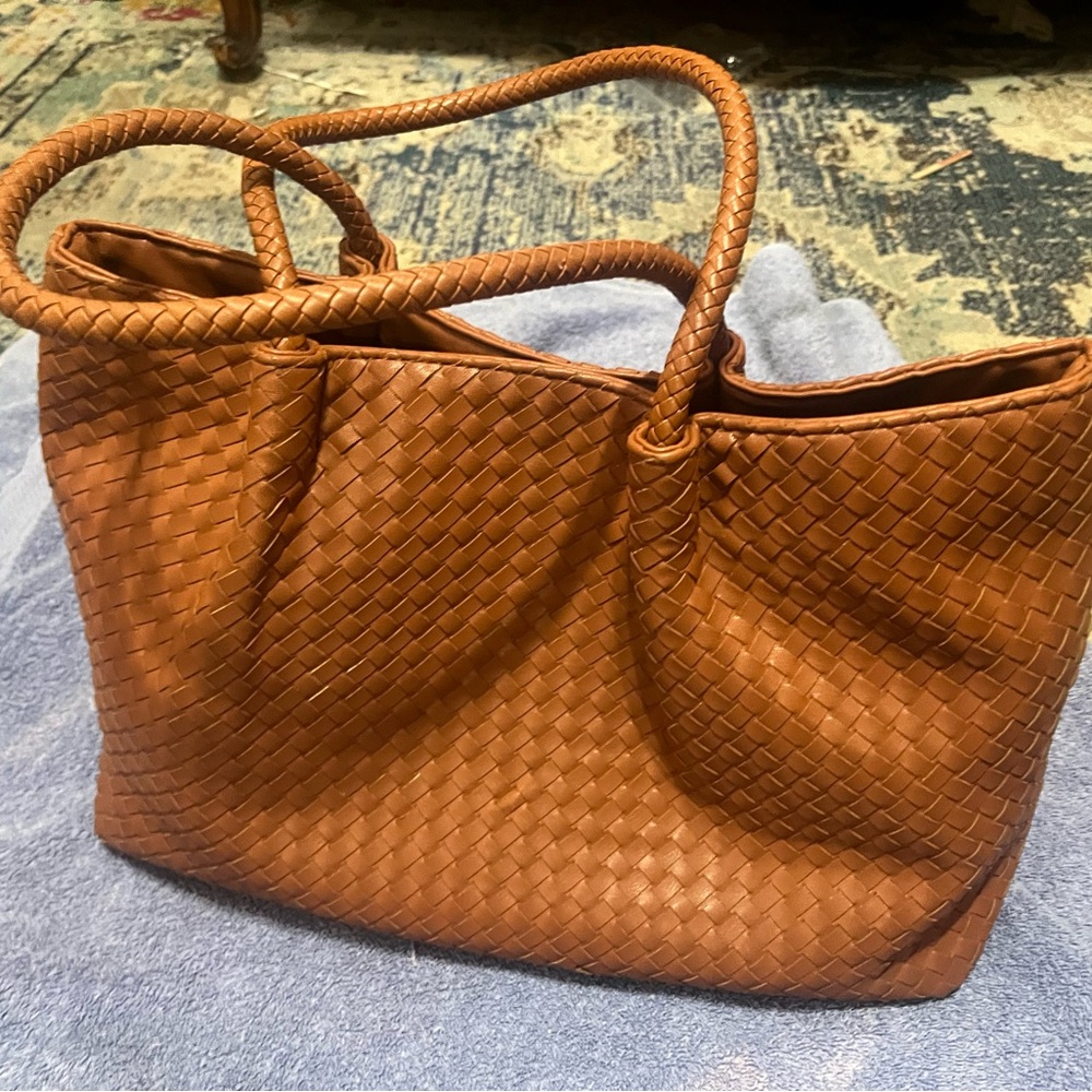Chic Tan Woven Tote Bag